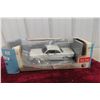 Image 6 : Sun Star 1/18 Scale Die-Cast 1963 Chevy Corvair with Box