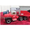 Image 2 : 2 First Gear 1/34 Scale Die-Cast Semi Truck and Trailer: Yale Transport and Werner Transport