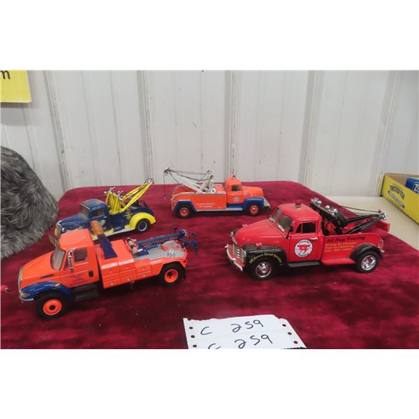 4 Die-Cast 1/24 Scale Tow Trucks
