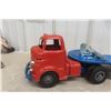 Image 6 : GMC Truck and Fivehook Lowboy Trailer, 1950s, Pressed Steel and Die-Cast, 24" Long