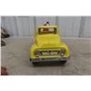 Image 2 : Tonka Wrecker Tow Truck, Shell Triple AAA, Pressed Steel, 1960s, Restored