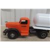 Image 10 : Smith-Miller Mack Truck and Tanker Trailer, Die-Cast and Pressed Steel, 1950s, 33" Long