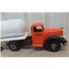 Image 2 : Smith-Miller Mack Truck and Tanker Trailer, Die-Cast and Pressed Steel, 1950s, 33" Long
