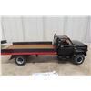Image 5 : First Gear GMC Truck with Flat Deck, Die-Cast, 18" Long