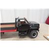 Image 6 : First Gear GMC Truck with Flat Deck, Die-Cast, 18" Long