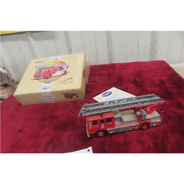Corgi AEC Ladder Fire Vehicle, Limited Edition 5970 of 7400, 1/50 Scale, with Box