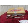 Image 1 : Corgi American La France Aerial Ladder Truck, Limited Edition, 1/50 Scale, with Box