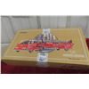 Image 8 : Corgi American La France Aerial Ladder Truck, Limited Edition, 1/50 Scale, with Box