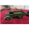 Image 3 : 7 Dinky Military Trucks, Tanks, Guns, and Figures