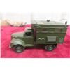 Image 4 : 7 Dinky Military Trucks, Tanks, Guns, and Figures