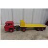 Image 1 : Hubley Ford C-900 CO Les Truck and Trailer, 1960s, 24" Long