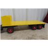 Image 4 : Hubley Ford C-900 CO Les Truck and Trailer, 1960s, 24" Long