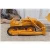Image 3 : 2 Die-Cast Crawlers, 1/16 Scale, John Deere and International
