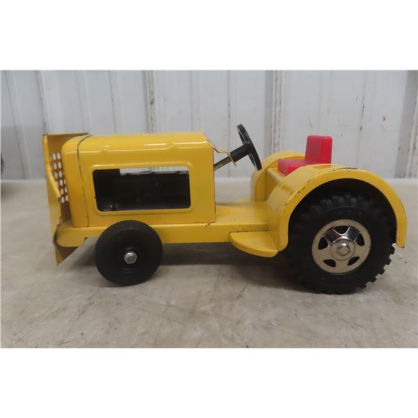 Tonka Airport Tug Tractor, 1960s–70s, Pressed Steel, 8 1/2" Long