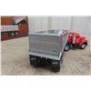Image 8 : First Gear Manitou 1960 Mack B Truck and Trailer, 1/34 Scale Die-Cast, 2000 National Toy Truck Show
