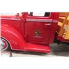 Image 12 : 2 Danbury Mint 1937 Chevy Budweiser Delivery Trucks, 1/24 Scale Die-Cast