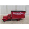 Image 2 : 2 Danbury Mint 1937 Chevy Budweiser Delivery Trucks, 1/24 Scale Die-Cast