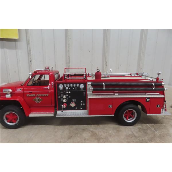 Highway 61 GMC Pumper Fire Truck, 1/16 Scale Die-Cast, 6000 Series