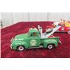 Image 18 : 6 Durham Classics 1/43 Scale Die-Cast Tow and Service Trucks