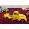 Image 8 : 6 Durham Classics 1/43 Scale Die-Cast Tow and Service Trucks