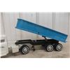 Image 6 : ERTL International Semi Truck Hydraulic Dump and Trailer, Pressed Steel, 1960s, 22" Long