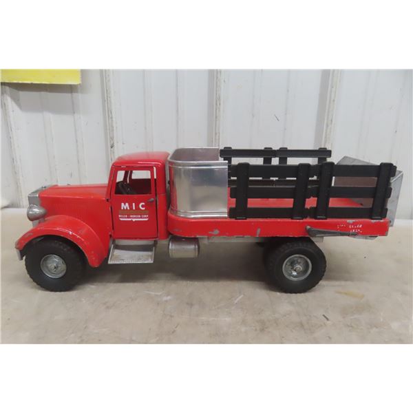 Smith-Miller MIC Stake Truck with Lift Gate, 1950s, Pressed Steel and Cast Metal, 18" Long