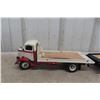 Image 5 : 2 Danbury Mint 1/24 Scale Die-Cast Deer Carrier Trucks