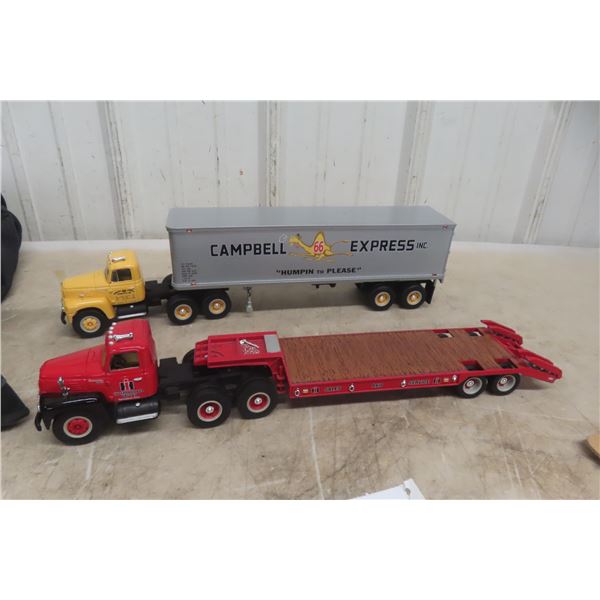 2 First Gear 1/34 Scale Die-Cast: 1959 International with Lowbed Trailer and Mack R Model 66 Wrecke