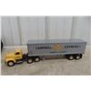 Image 5 : 2 First Gear 1/34 Scale Die-Cast: 1959 International with Lowbed Trailer and Mack R Model 66 Wrecke