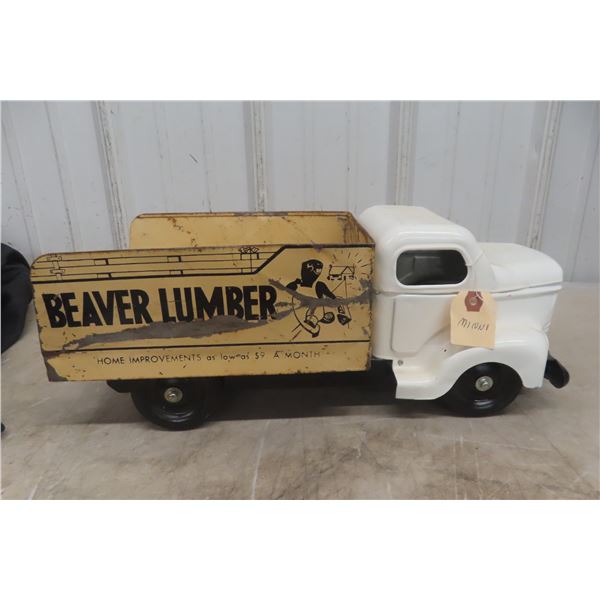 Minnitoy Truck with Beaver Lumber Box, Pressed Steel, 1950s, 17" Long