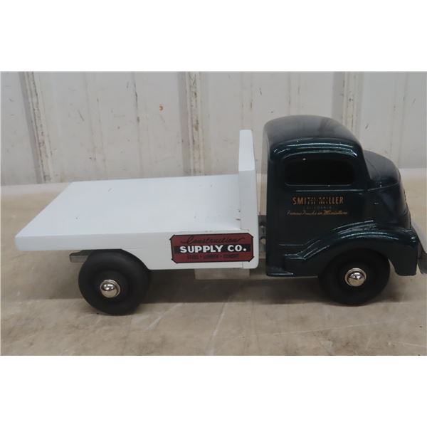 Smith-Miller GMC COE Flatbed Truck, 1940s–50s, Restored, 12 1/2" Long