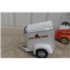 Image 11 : Three Tonka Trailers Pressed Steel