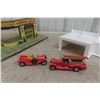 Image 14 : Keystone Garage 1940s With Tin Litho and Matchbox B.P. Service Station 1960 Plastic
