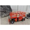 Image 6 : Plastic and Die Cast Trucks Forklift