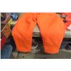 Image 4 : XL Hunting Vest, XL Single Net Coverall, XL Hat, and Gloves