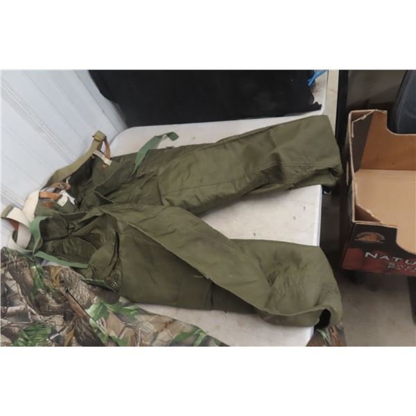 Camouflage Hunting Gear, XL: Rain Gear, Insulated Overalls, Hat, Stove Bluing, New or Near New