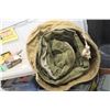 Image 6 : Woods Arctic Sleeping Bag, Vintage, Color-Labeled Bag