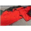 Image 8 : Duffle Bag, Reversible Hunting Hat, Camouflage Jacket and Deer Hunting Orange Jacket, Large