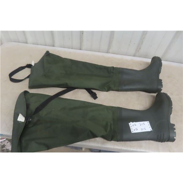 Bushlite Size 11 Hip Waders