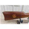 Image 3 : Winchester Model 94 Commemorative – 30-30 Win, Lever Action, 19" Barrel, "The Great Gold St