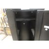 Image 6 : Yukon Gear 12 Gun Safe, Metal w/ Mountings and 2 Keys, 53" x 17" x 14"