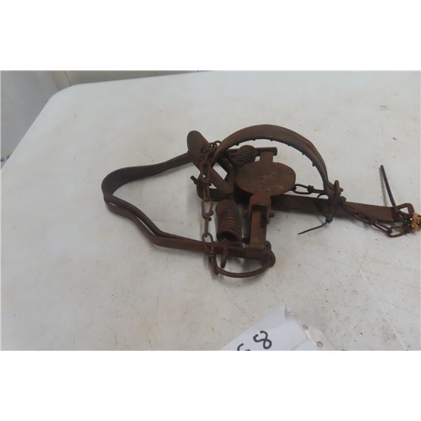 W.A. Gibb & Sons Two-Trigger First Body Gripping Trap – 1920s
