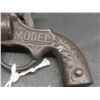 Image 8 : 2 Vintage Cap Guns: Model Patent June 1790 USA & Rare Antique Echo