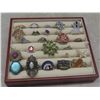Image 9 : Jewellery Box with 25 Rings