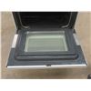 Image 8 : Whirlpool Imperial Series Self-Cleaning 4-Burner Stove (Works - Shown on Video), Included Roaster P
