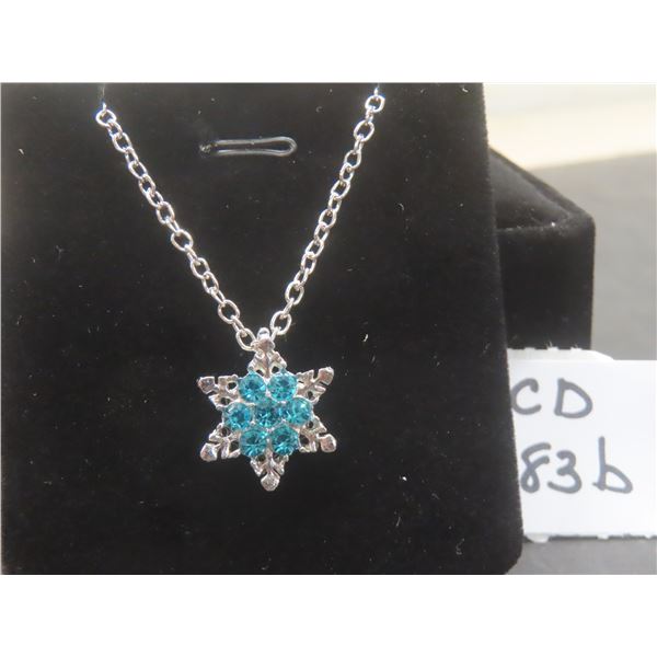 New Platinum Plated 20.0mm Blue Simulated Diamond (CZ) Snowflake Necklace, Chain 18" Long