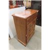 Image 2 : Oak Dresser 46" x 33" x 16"
