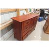 Image 2 : Dresser 40" x 60" x 18"