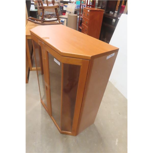 China Cabinet with 2 Glass Shelves 42" x 34" x 17 1/8"