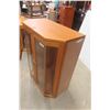 Image 1 : China Cabinet with 2 Glass Shelves 42" x 34" x 17 1/8"